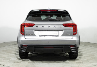Подержанный автомобиль Haval Jolion 2024 года (6 фото)
