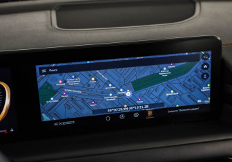 Подержанный автомобиль Exeed TXL 2023 года (16 фото)