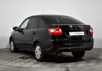 Подержанный автомобиль LADA (ВАЗ) Granta Sedan 2023 года (7 фото)