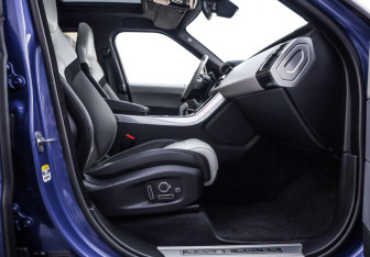 Подержанный автомобиль Land Rover Range Rover Sport 2020 года (33 фото)