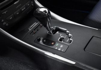 Подержанный автомобиль Lexus IS Sedan 2008 года (11 фото)