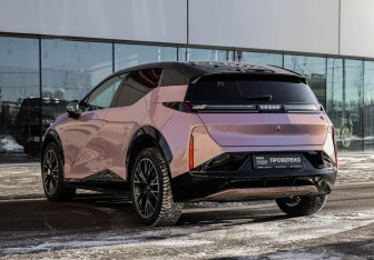 Подержанный автомобиль Zeekr X 2023 года (7 фото)