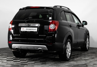 Подержанный автомобиль Chevrolet Captiva 2007 года (5 фото)