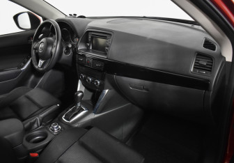 Подержанный автомобиль Mazda CX-5 2014 года (12 фото)
