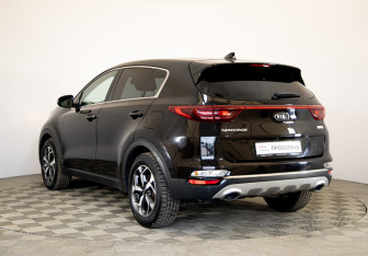 Подержанный автомобиль Kia Sportage 2019 года (7 фото)