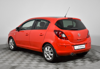 Подержанный автомобиль Opel Corsa 2012 года (7 фото)