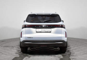 Подержанный автомобиль Chery Tiggo 4 2025 года (6 фото)