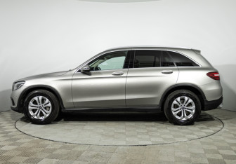 Подержанный автомобиль Mercedes-Benz GLC Coupe 2019 года (8 фото)