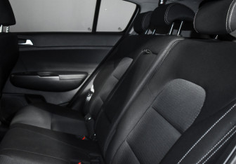 Подержанный автомобиль Kia Sportage 2022 года (12 фото)