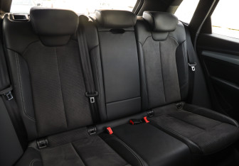 Подержанный автомобиль Audi Q5 2020 года (27 фото)