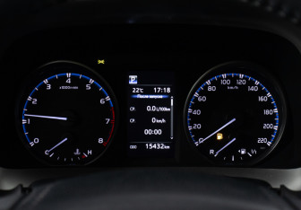 Подержанный автомобиль Toyota RAV4 2019 года (24 фото)