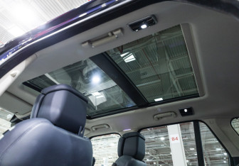 Подержанный автомобиль Land Rover Range Rover 2019 года (25 фото)