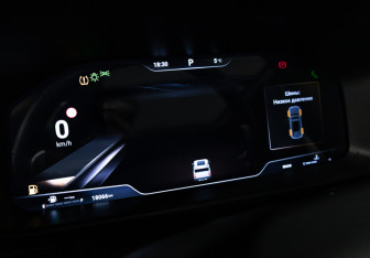 Подержанный автомобиль Haval H3 2024 года (12 фото)