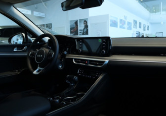 Новый Kia K5 2025 (18 фото)