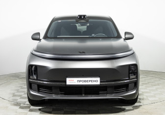 Подержанный автомобиль LiXiang L9 2024 года (2 фото)