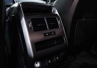Подержанный автомобиль Land Rover Range Rover Sport 2019 года (28 фото)