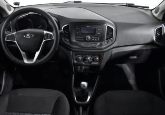 Подержанный автомобиль LADA (ВАЗ) XRAY 2019 года (15 фото)