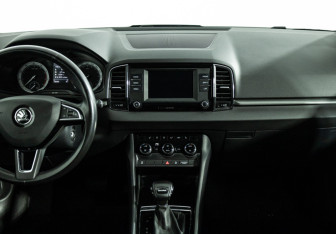 Подержанный автомобиль Skoda Karoq 2020 года (14 фото)