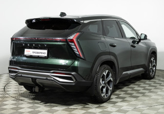 Подержанный автомобиль Geely Atlas 2024 года (5 фото)