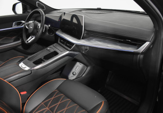 Подержанный автомобиль Haval F7 2024 года (12 фото)