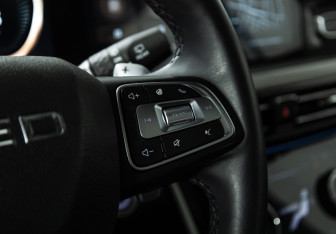 Подержанный автомобиль Exeed VX 2023 года (23 фото)