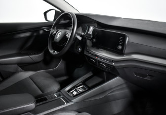 Подержанный автомобиль Skoda Octavia Liftback 2020 года (13 фото)