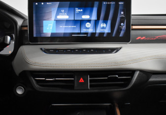 Подержанный автомобиль Haval Jolion 2024 года (16 фото)