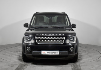 Подержанный автомобиль Land Rover Discovery 2015 года (2 фото)