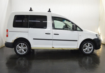 Подержанный автомобиль Volkswagen Caddy Compactvan 2012 года (4 фото)