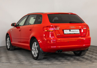 Подержанный автомобиль Audi A3 Hatchback 2008 года (7 фото)