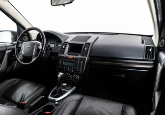 Подержанный автомобиль Land Rover Freelander 2010 года (10 фото)