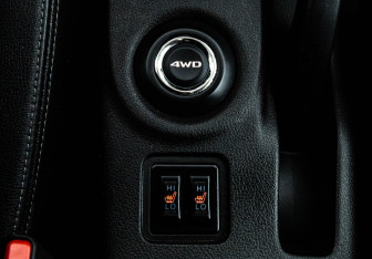 Подержанный автомобиль Mitsubishi Outlander 2013 года (17 фото)