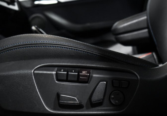 Подержанный автомобиль BMW X2 2019 года (11 фото)