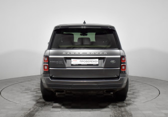 Подержанный автомобиль Land Rover Range Rover 2018 года (6 фото)