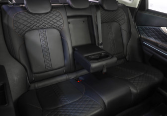 Подержанный автомобиль Exeed TXL 2022 года (32 фото)