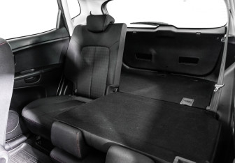 Подержанный автомобиль Kia Venga 2016 года (18 фото)