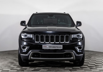 Подержанный автомобиль Jeep Grand Cherokee 2016 года (2 фото)