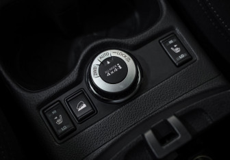 Подержанный автомобиль Nissan X-Trail 2020 года (18 фото)
