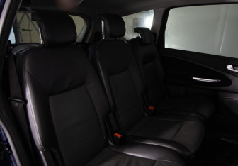 Подержанный автомобиль Ford S-MAX 2008 года (17 фото)