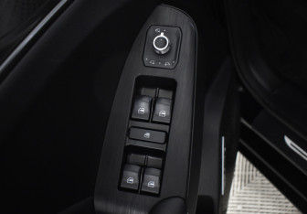 Подержанный автомобиль Haval Jolion 2023 года (17 фото)