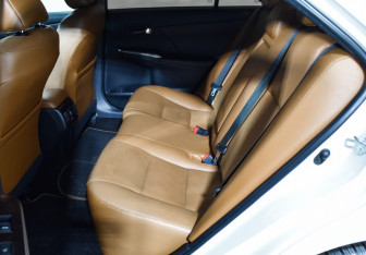 Подержанный автомобиль Toyota Camry Sedan 2016 года (10 фото)