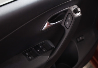 Подержанный автомобиль Volkswagen Polo Sedan 2019 года (17 фото)