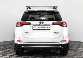 Подержанный автомобиль Nissan Qashqai 2020 года (6 фото)