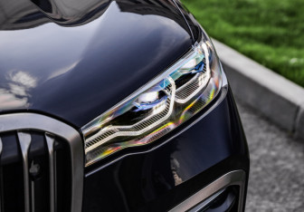 Подержанный автомобиль BMW X7 2019 года (11 фото)