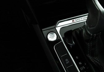 Подержанный автомобиль Volkswagen Arteon 2018 года (21 фото)