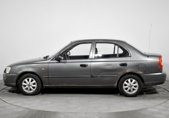 Подержанный автомобиль Hyundai Accent Sedan 2007 года (8 фото)