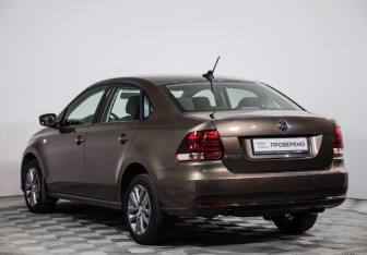 Подержанный автомобиль Volkswagen Polo Sedan 2020 года (7 фото)