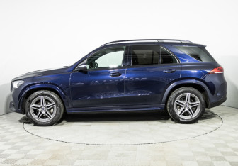 Подержанный автомобиль Mercedes-Benz GLE 2021 года (8 фото)