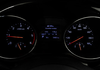 Подержанный автомобиль Kia Carnival 2019 года (31 фото)