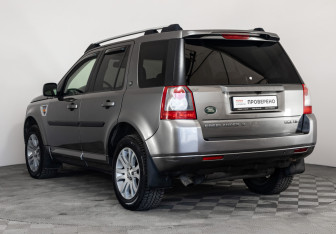Подержанный автомобиль Land Rover Freelander 2007 года (7 фото)